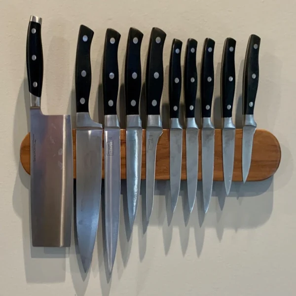 The Modern Arc – Handcrafted Solid Wood Magnetic Knife Holder