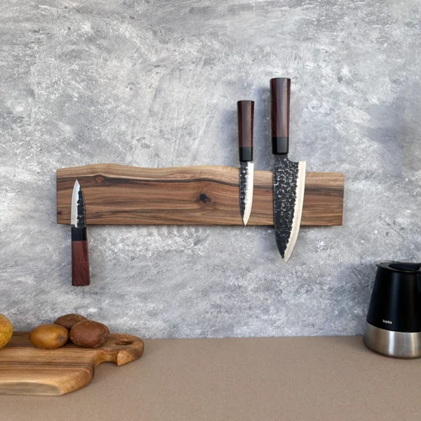The Raw Walnut Horizon – Live Edge Artisan Magnetic Knife Holder